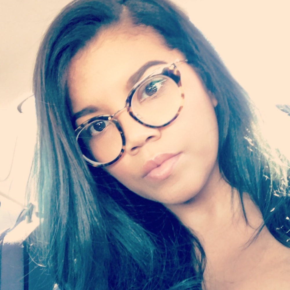 Meet your Posher, Marissa